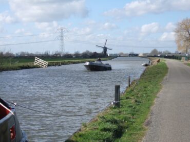 Alufleet open console 777